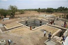  ONLY SWASTIKA-SHAPED WELL