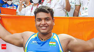  “Yogesh Kathuniya Breaks World Record with Gold at World Para Athletics Grand Prix”