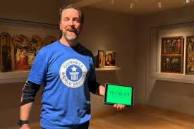  “London Man Breaks World Record by Visiting 42 Museums in Just 24 Hours”