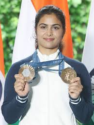  “Manu Bhaker: Youngest Gold Medalist in Women’s Air Pistol and Mixed Team Events, Dominates 2018 Commonwealth Games and Junior World Cups”