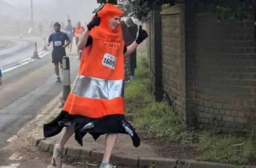  “Cone-ing in on Glory: ‘Traffic Cone Man’ Sets Sights on London Marathon World Record”