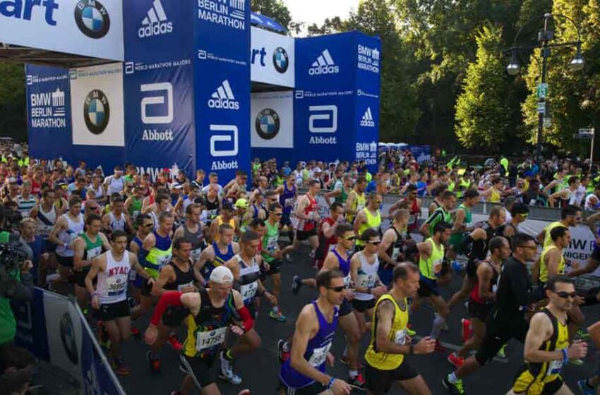  Sign Up for a Chance to Break a Guinness World Record at the BMW Berlin Marathon!