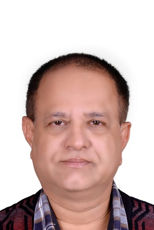  Dr. Sadananda Panigrahi Sets New World Record with 30,009 Female Sterilization Surgeries in Odisha