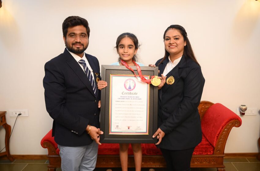  Genius Girl Harshi Jaradi Sets New World Record by Reciting 82 Countries in 30 Seconds
