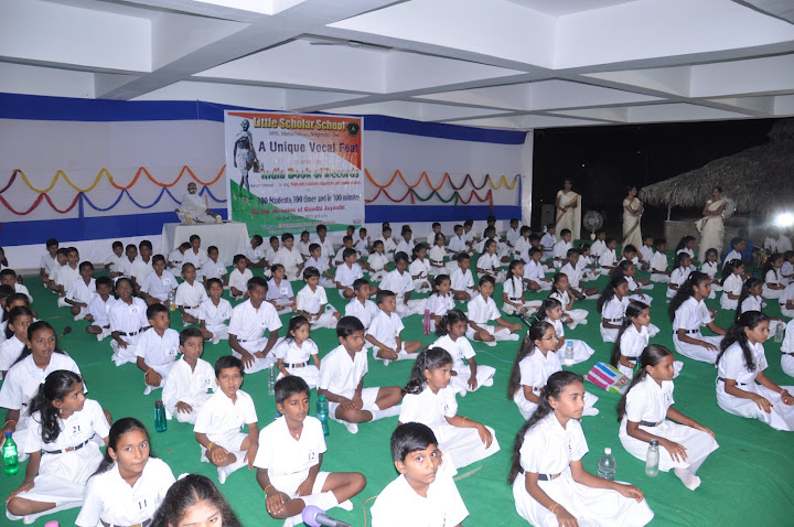  Students Create Musical Tribute to Mahatma Gandhi by Singing ‘Raghupati Raghav Raja Ram’ 100 Times