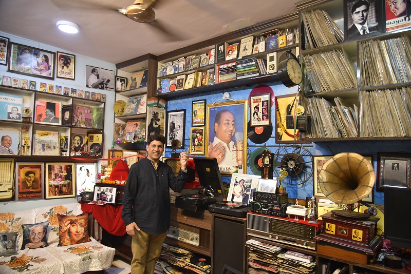  Largest Private Collection of Mohd. Rafi Saheb’s Songs Sets New World Record