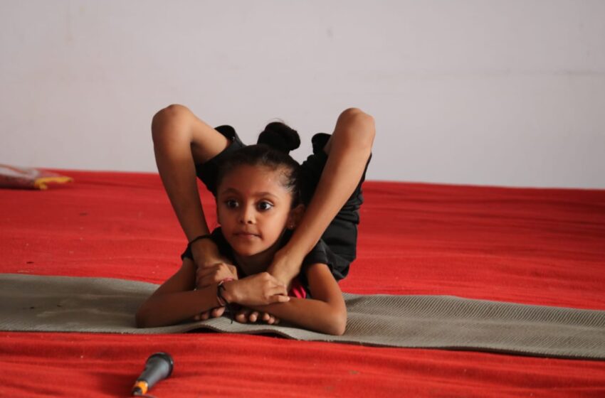  Youngest Girl to Perform Maximum Different Types of Yoga Poses