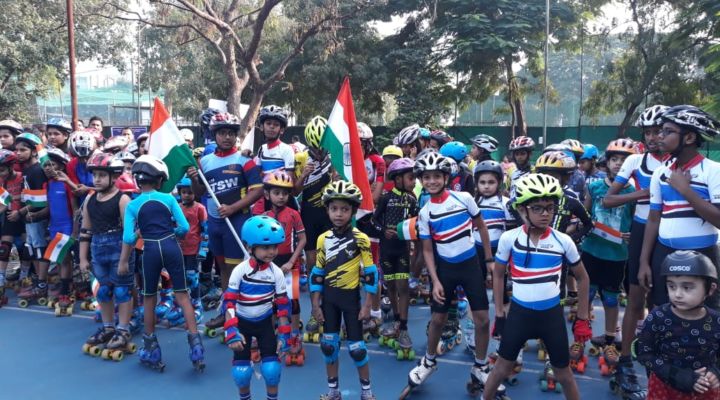  Skaters Across India Set New World Record to Promote Patriotism and Nationalism