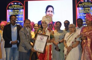 Pune Singer Sets Record with 5-Hour Nonstop Lavani Singing Marathon to Promote Marathi Folk Culture