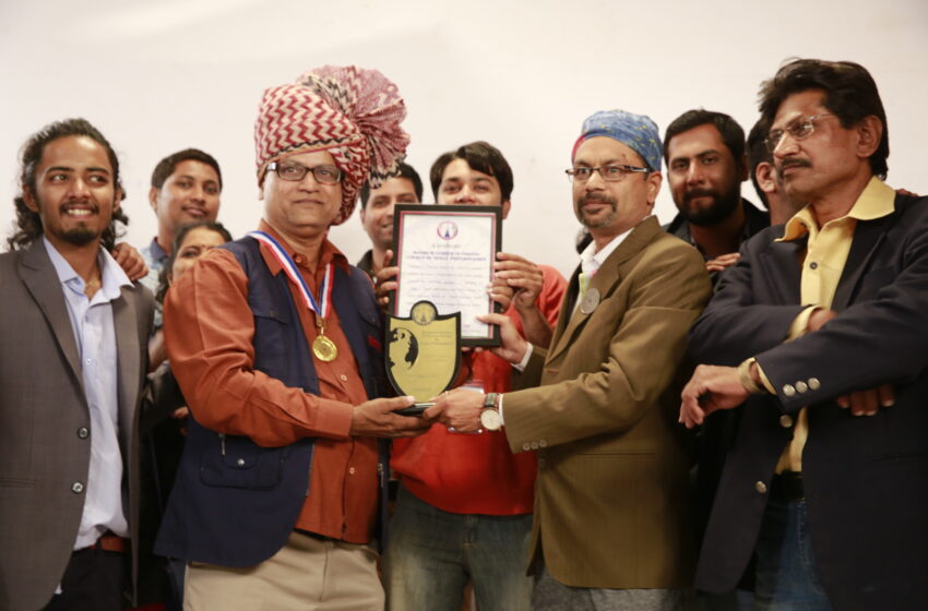  Renowned Photographer Sets World Record with 26,555 Photos in 10 Hours