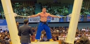 Longest duration holding the Hercules pillars (male) world record set by Vispy Kharadi