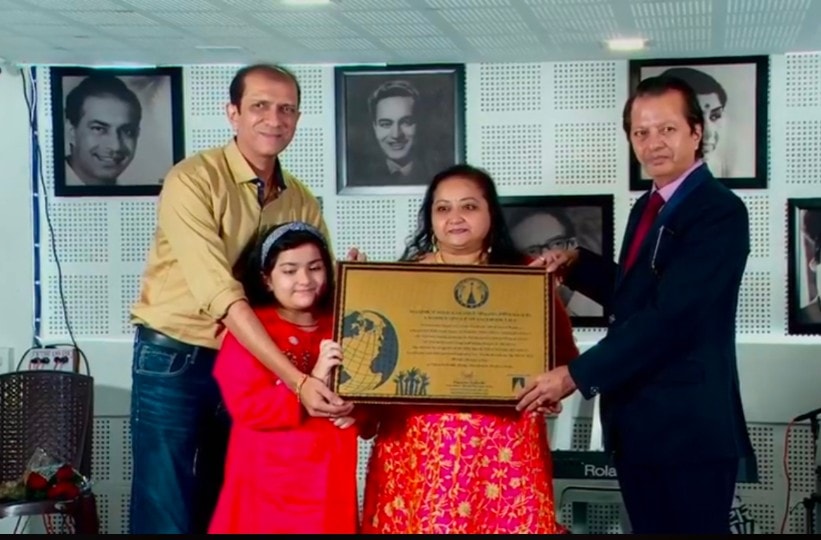  “Longest Solo Karaoke Singing Marathon by a Female Singer on Facebook Live”