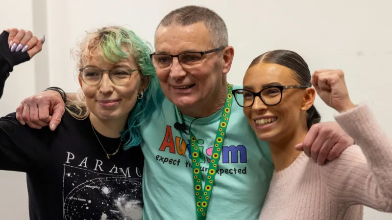  Man with Autism Attempts World Record for Most Hugs in 60 Seconds