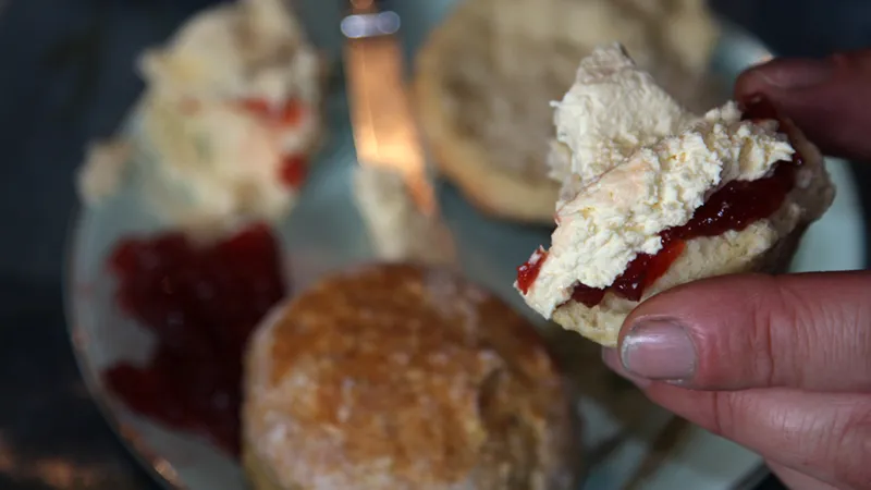  Stoke-on-Trent Aims for Guinness World Record with Massive Cream Tea Party for Centenary