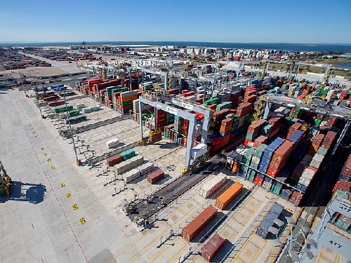  DP World Reports Record $20 Billion Revenue and $5.5 Billion EBITDA in 2024 Despite Profit Dip