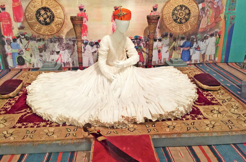  India’s First Textile Museum Preserves Centuries of Fabric Heritage