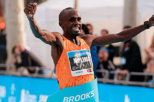  Uganda’s Jacob Kiplimo Shatters Half-Marathon World Record with Historic Sub-57 Run in Barcelona