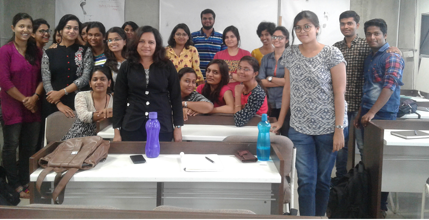  Kaushalya Desai Becomes First Woman in India to Earn PhD in Graphology