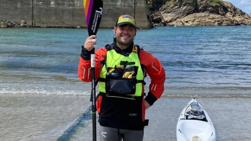  Britain Kayak Record Attempt Turns Gritty as Adventurer Faces Gunfire and Monster Waves