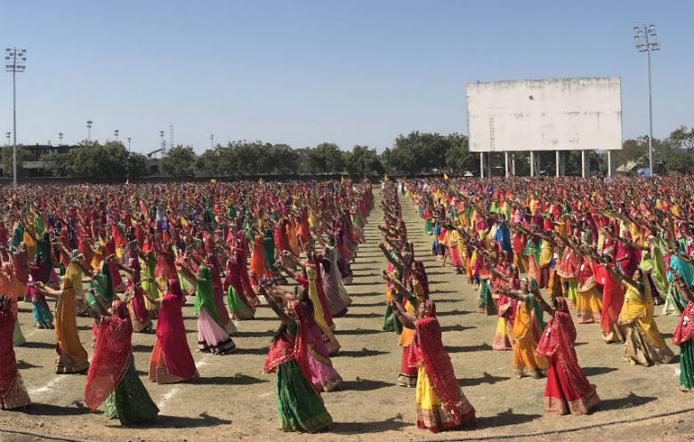  World Record Set for Most People Dancing with Swords in Synchronized Spectacle