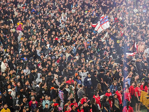  New Zealand Reclaims World Record with Largest Mass Haka at Eden Park