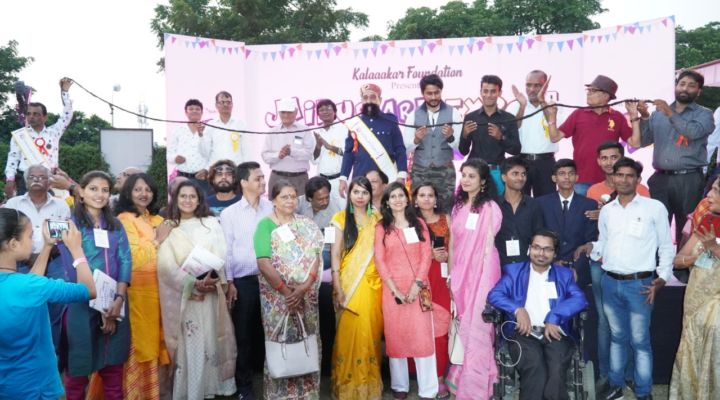 “World’s Longest Moustache: Ram Singh Chauhan Achieves 19-Foot Record in Jaipur”
