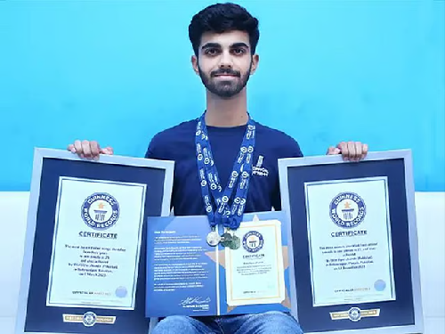  Pakistani Fan Sets Guinness World Record for Most Taylor Swift Songs Identified in a Minute