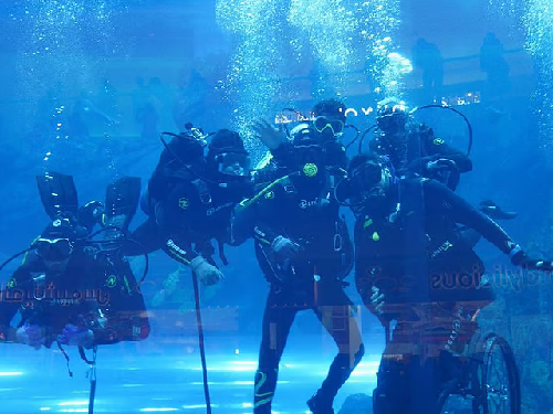  Dubai Resident Sets Guinness World Record for Fastest Underwater Wheelchair Dive