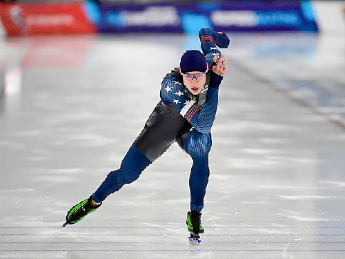  Teen Speedskating Phenom Jordan Stolz Sets New World Record in 1,000m