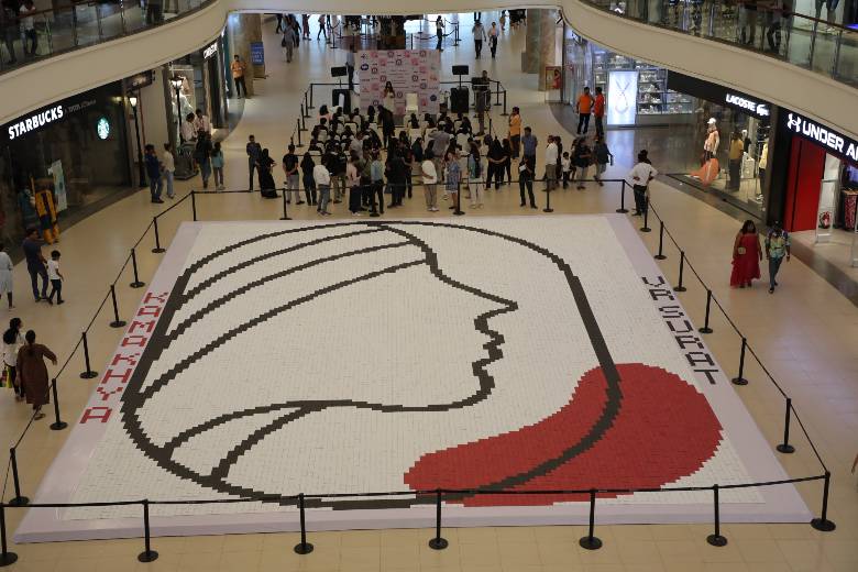  “World’s Largest Sanitary Pad Mosaic Created in Surat to Promote Menstrual Hygiene”