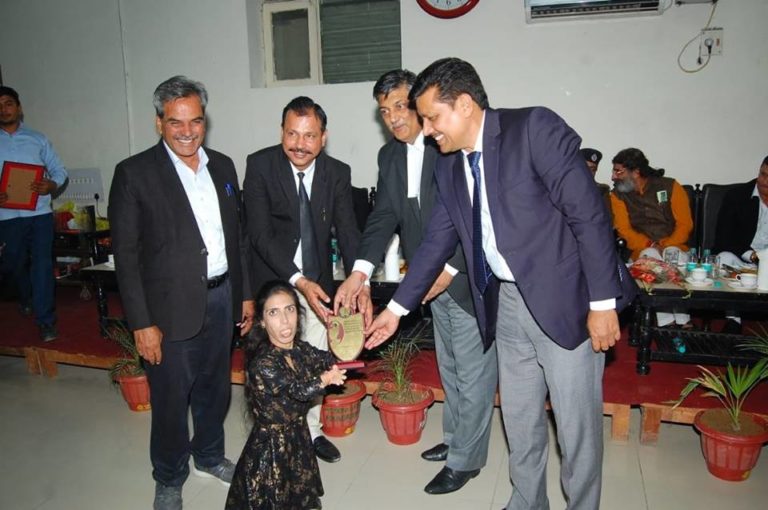  Inspiring Advocate Meenu Raheja Shatters Barriers with Social Work and Cultural Excellence