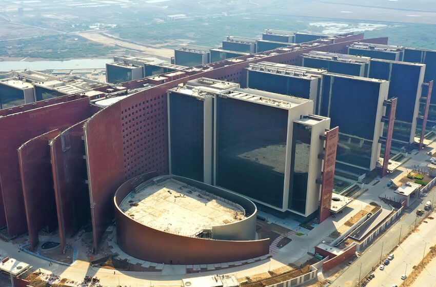 Surat Diamond Bourse Set to Surpass Pentagon as World’s Largest Office Complex