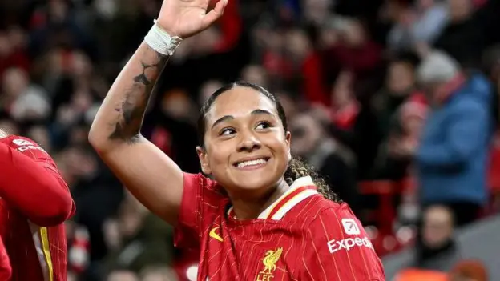  Arsenal Break World Transfer Record for Olivia Smith in Historic WSL Deal
