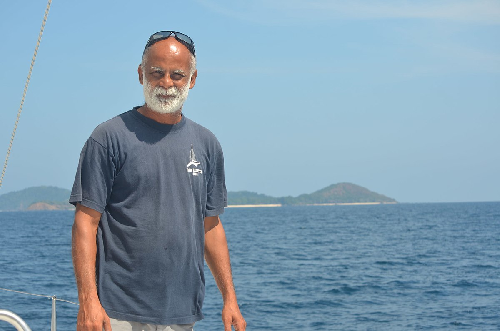  “First Indian to Sail Solo Around the World: A Historic Voyage of Courage and Endurance”