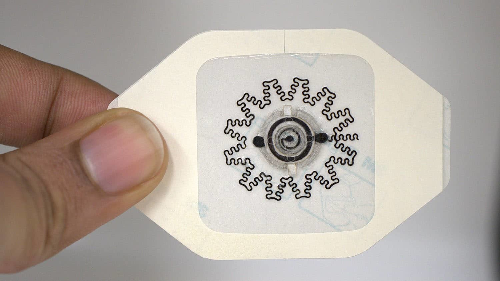  Swiss Scientists Develop Electric Bandage That Heals Wounds 4x Faster — Without Drugs or Scars