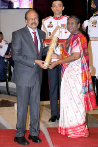  “National Recognition for Maharashtra’s Leading Neurologist Dr. C.M. Meshram”