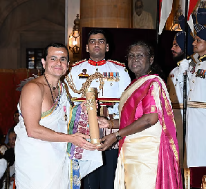  “Brazil’s Vedanta Voice: Shri Jonas Masetti Honoured with Padma Shri 2025”