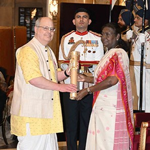  “Padma Shri for Stephen Knapp: A Global Messenger of Indian Spiritual Wisdom”