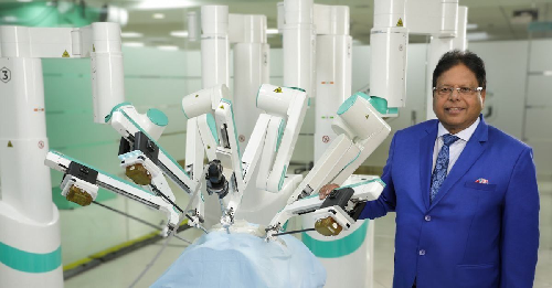  “Healing with Innovation: Indian Doctor Builds Affordable Surgical Robot to Save Lives”