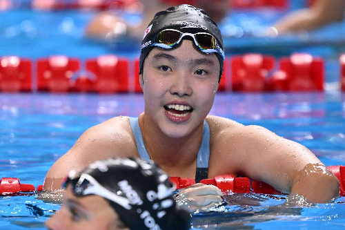  12-Year-Old Chinese Swimmer Makes History as Youngest Medalist at World Championships