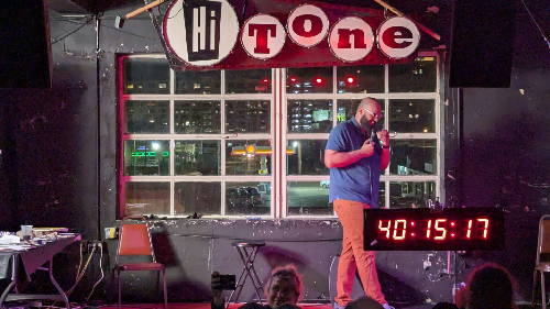 Comedian Benny Elbows Recalls First Bombed Joke, Inspires Early-Morning Memphis Crowd
