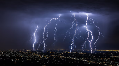  “Mega Lightning Flash Sets World Record, Outshines Distance from Delhi to Bhopal”