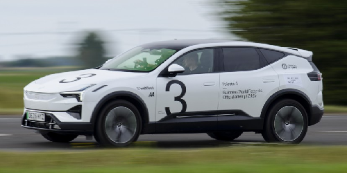  Polestar 3 Sets Guinness World Record for Longest Journey by an Electric SUV on a Single Charge