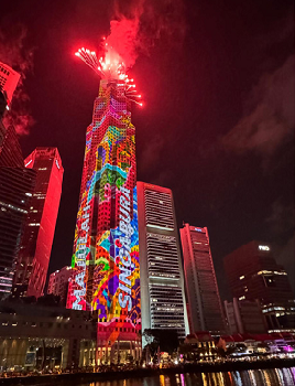  Singapore’s UOB Plaza Shines Bright, Breaks Three World Records