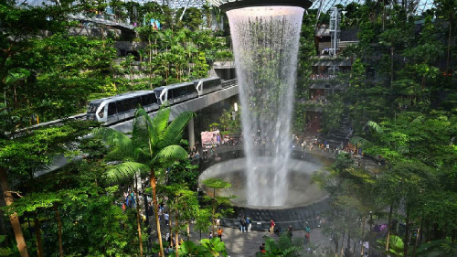  Singapore’s Changi Airport Crowned World’s Most Beautiful Airport in 2025