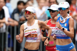 Maria Perez Defends 35km Title with Golden Walk in Tokyo