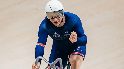  Matt Richardson Breaks Own World Record Twice in Flying 200m Sprint