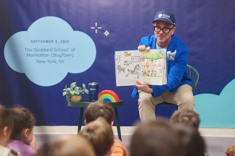  Steve Burns Helps Goddard School Set Guinness World Record for Reading Event