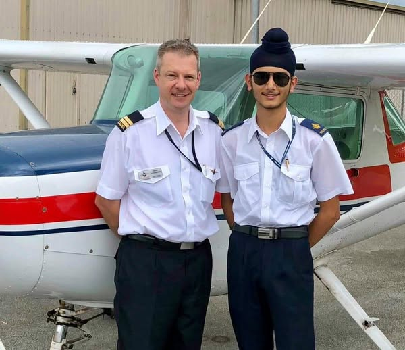  15-Year-Old Sikh Teen Simran Singh Sandhu Becomes Solo Pilot in Adelaide, Australia