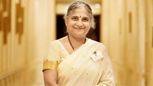  Sudha Murty Creates History as First Woman to Receive Global Indian Award